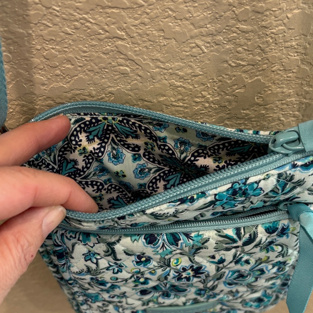 Vera Bradley Blue Floral Crossbody Bag - Picture 7 of 11